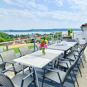 Seeblickapartment Fuer Bis Zu 12, Nuernberg & Schwabach In 30-35 Minuten Zu Erreichen, Sauna, Arbeitsplatz, Dachterrasse & Grill Spalt